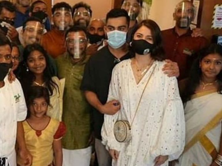 రూ.12 వేల డ్రెస్‌…లక్ష రూపాయల బ్యాగ్‌.!