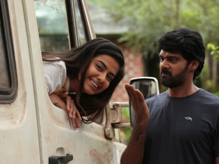 అన్నాచెల్లెళ్ళుగా నవీన్ చంద్ర, అవికాగోర్!