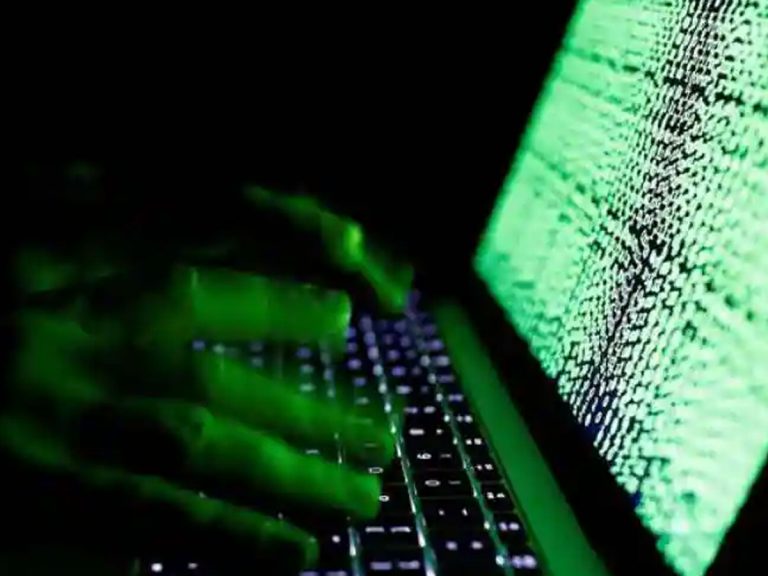 Cyber Fraud : కలెక్టర్‌ పేరుతో కన్నింగ్‌ ఆలోచన.. ఏం చేశారంటే..?