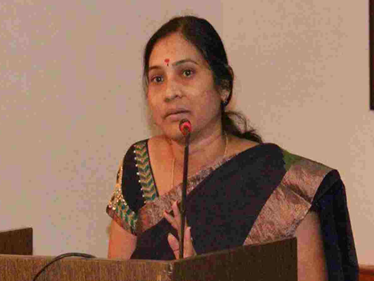 గులాబీకి గుబులు పుట్టిస్తా…!