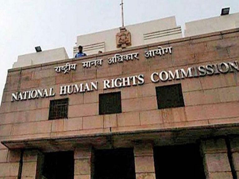 తెలుగు రాష్ట్రాల్లో విద్యార్థుల ఆత్మహత్యలపై ఎన్ హెచ్ఆర్సీ సీరియస్