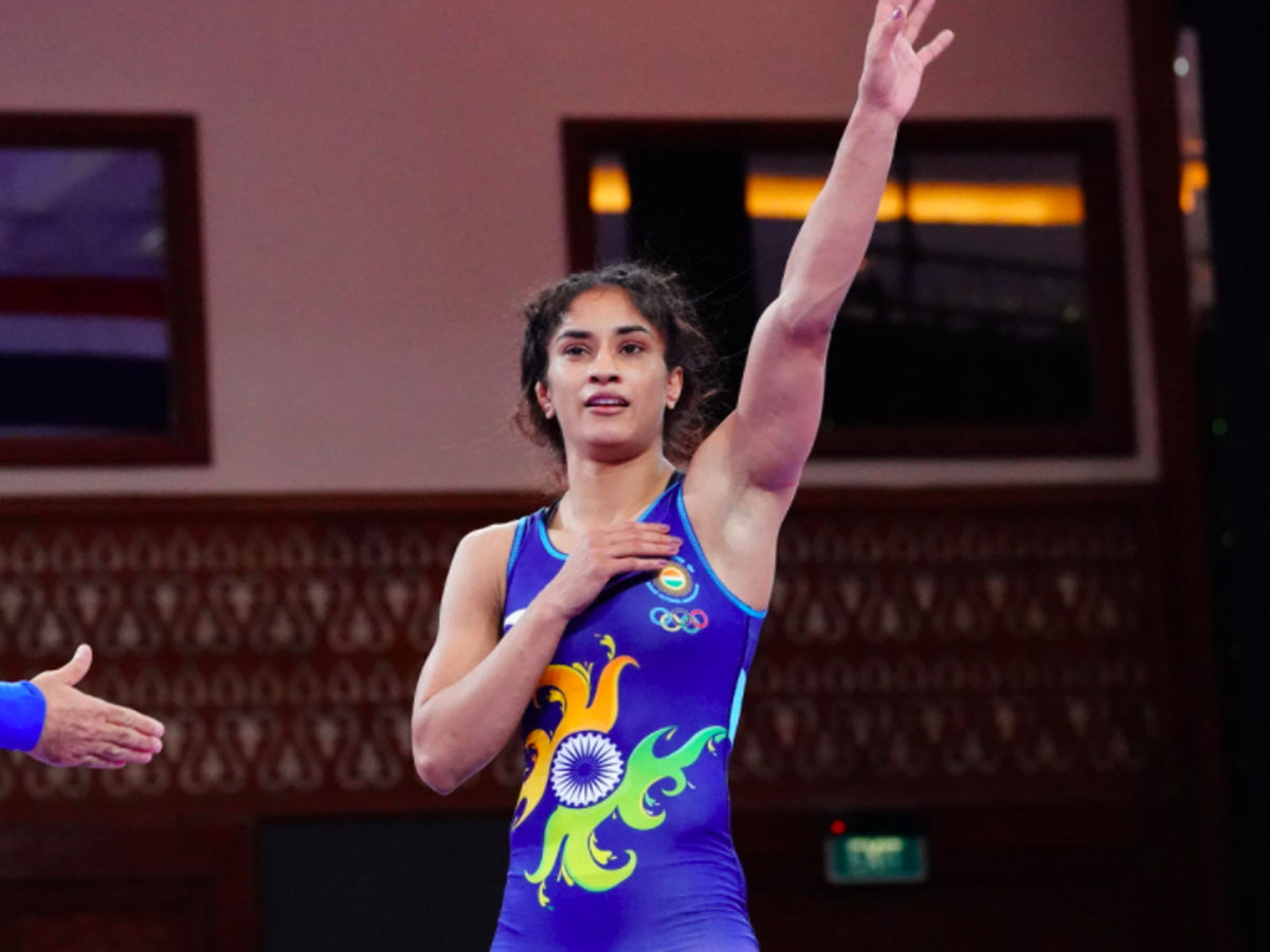 స్టార్ రెజ్లర్ వినేష్ ఫోగట్ పై సస్పెన్షన్