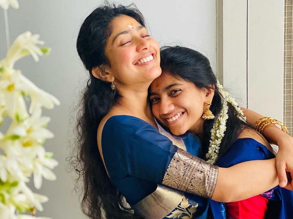 Sai Palalvi Shares pics with her Grandparents