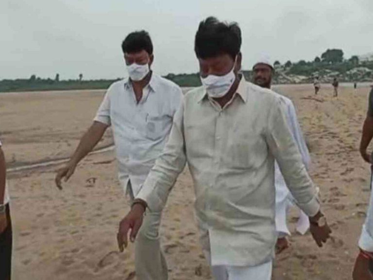 వారు పులిచింతల పనుల్లో నాణ్యత గుర్తించడంలో విఫలమయ్యారు