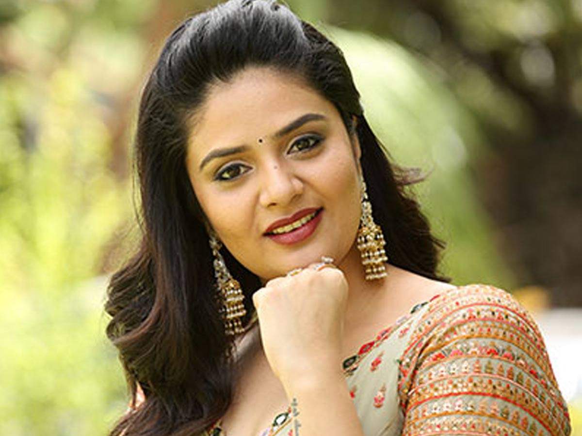 మనసులో మాట: పెళ్లి ఎప్పుడో చెప్పేసిన శ్రీముఖి