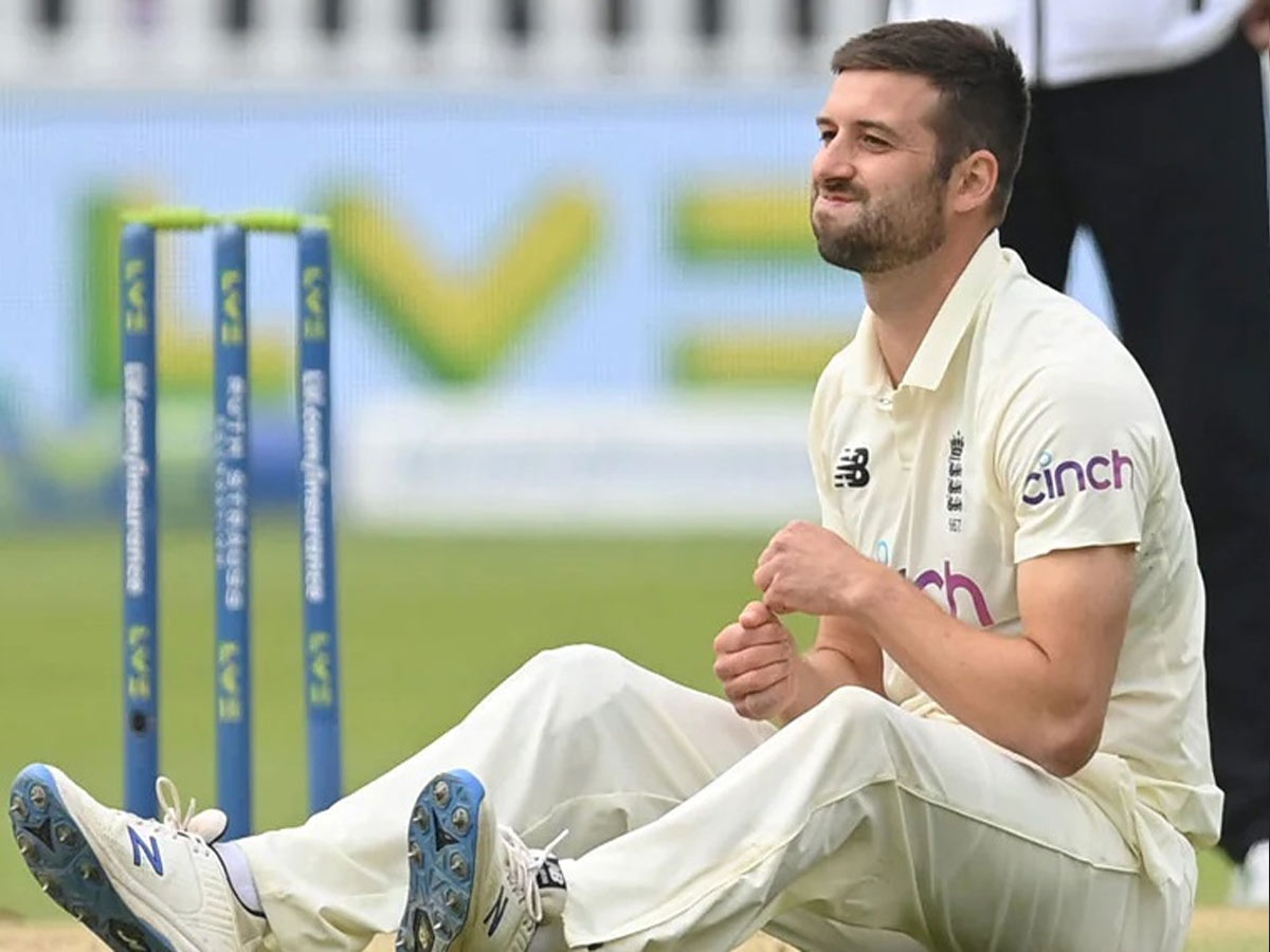 మూడో టెస్ట్‌కు ముందు ఇంగ్లండ్‌కు భారీ షాక్