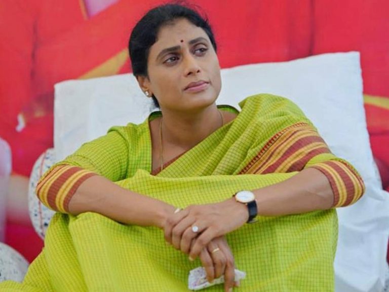 షర్మిలకు అన్నీ షాక్‌లే, తెర వెనుక ఎవరి “హస్తం” ?