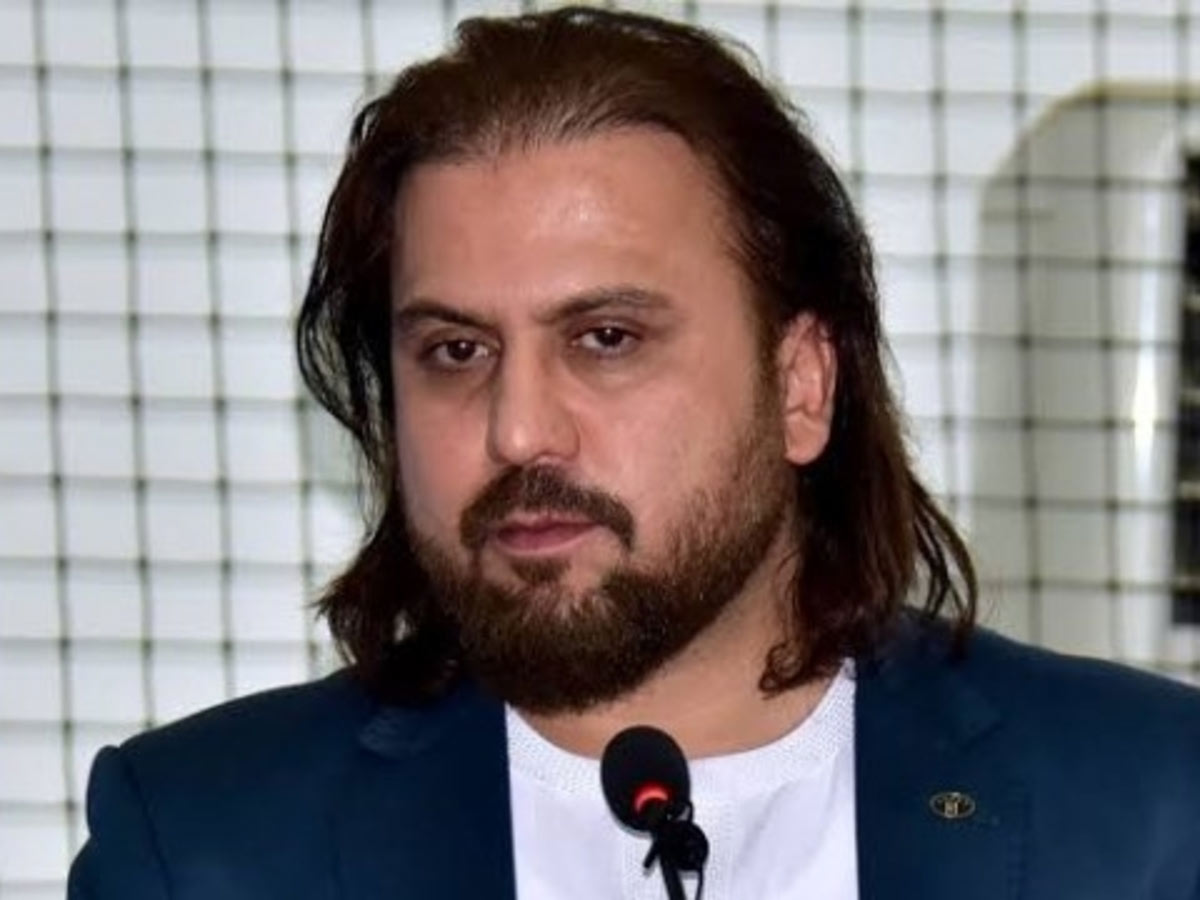 ఆఫ్ఘన్ క్రికెట్ డైరెక్టర్ ను తొలగించిన తాలిబన్లు