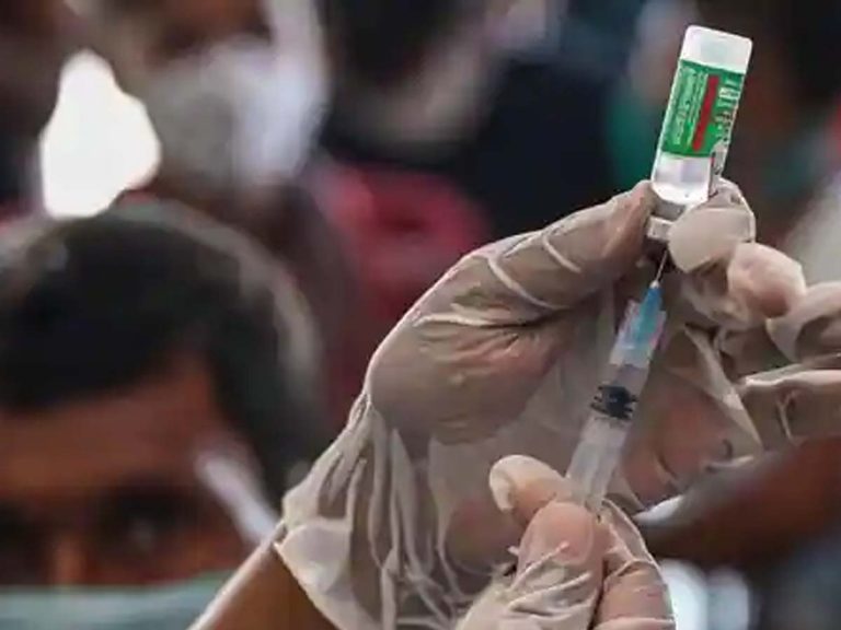 ఒకే వ్య‌క్తికి 5 డోసులు… ఆరో డోసుకు షెడ్యూల్‌…!!!