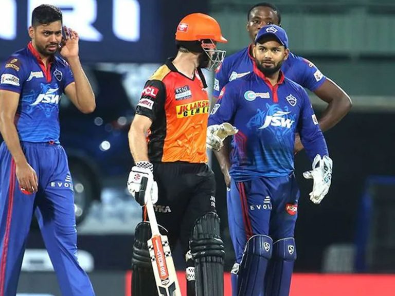 కరోనా ఆపలేకపోయింది.. బ్యాటింగ్‌కు దిగిన సన్‌రైజర్స్..