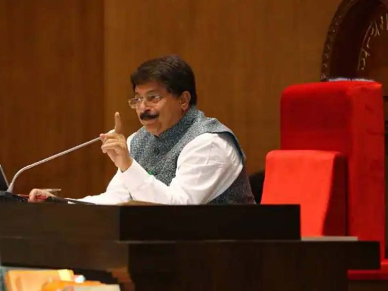 గుజ‌రాత్ రాజ‌కీయం:  స్పీక‌ర్ రాజీనామా… వెంట‌నే అమ‌ల్లోకి…