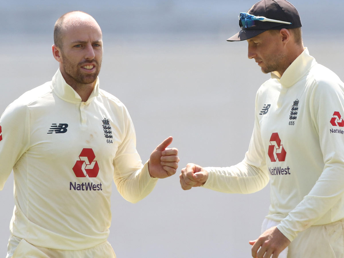 ఆఖరి టెస్టు : మొదటిసారి ఇంగ్లాండ్ జట్టులోకి స్పిన్నర్..?