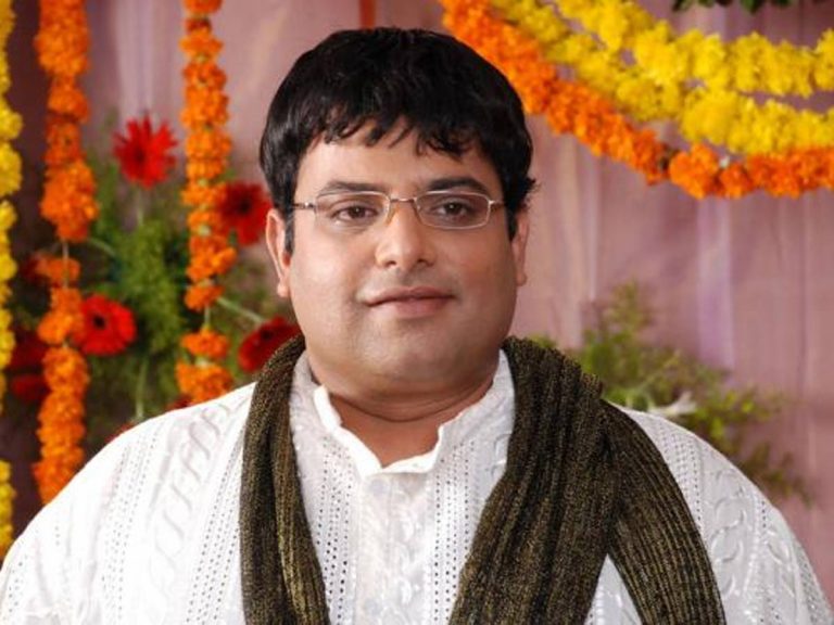 హీరో కృష్ణుడు అరెస్ట్