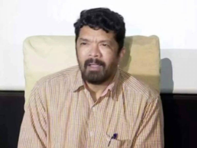 పోసాని కృష్ణ మురళిపై కేసు నమోదు