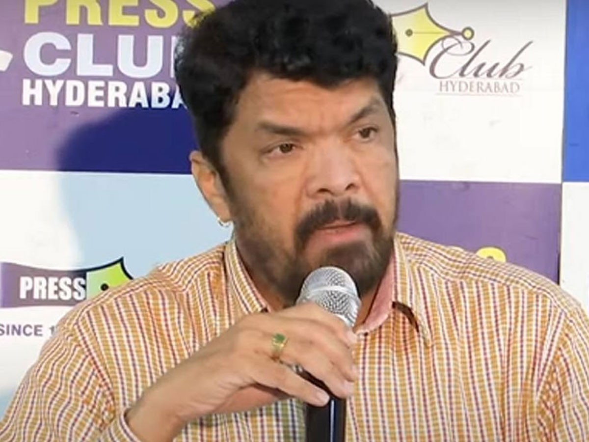 హుజురాబాద్‌లో పోసానిపై జనసేన ఫిర్యాదు..