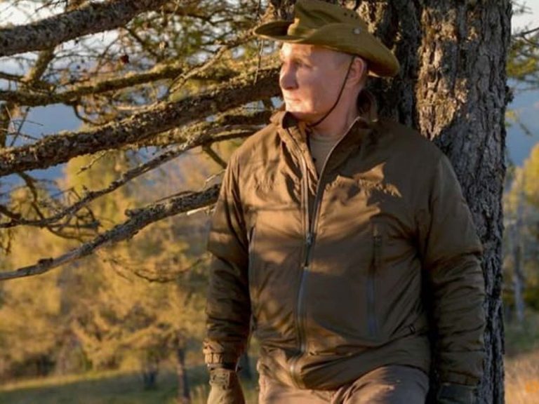 సెల్ఫ్ ఐసోలేష‌న్‌లో పుతిన్‌…సైబీరియాలో ఇలా…