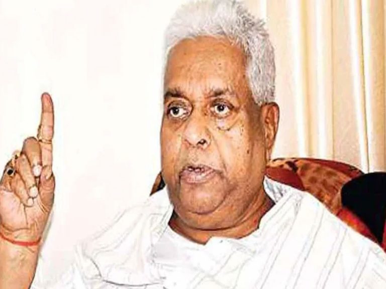 మాజీ సీఎం సదానంద్ సింగ్ కన్నుమూత