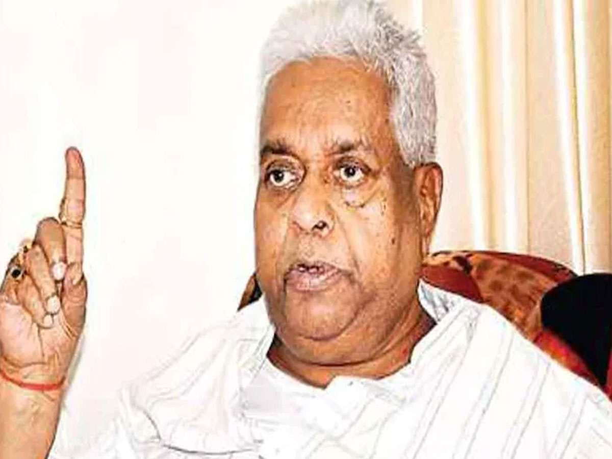 మాజీ సీఎం సదానంద్ సింగ్ కన్నుమూత