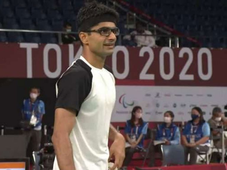 పారా బ్యాడ్మింటన్ లో సుహాస్ కు సిల్వర్…