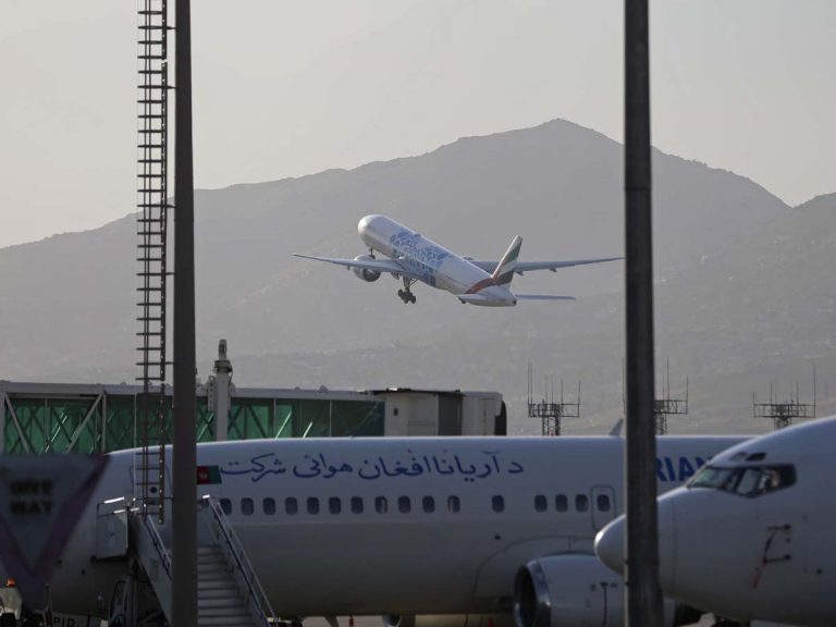 హామీ ఇస్తున్నాం…స‌ర్వీసులు ప్రారంభించండి… తాలిబ‌న్ల పిలుపు…