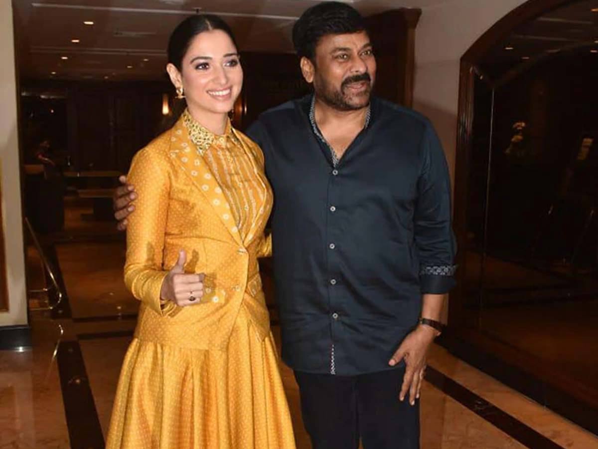 మరోసారి చిరు సరసన తమన్నా