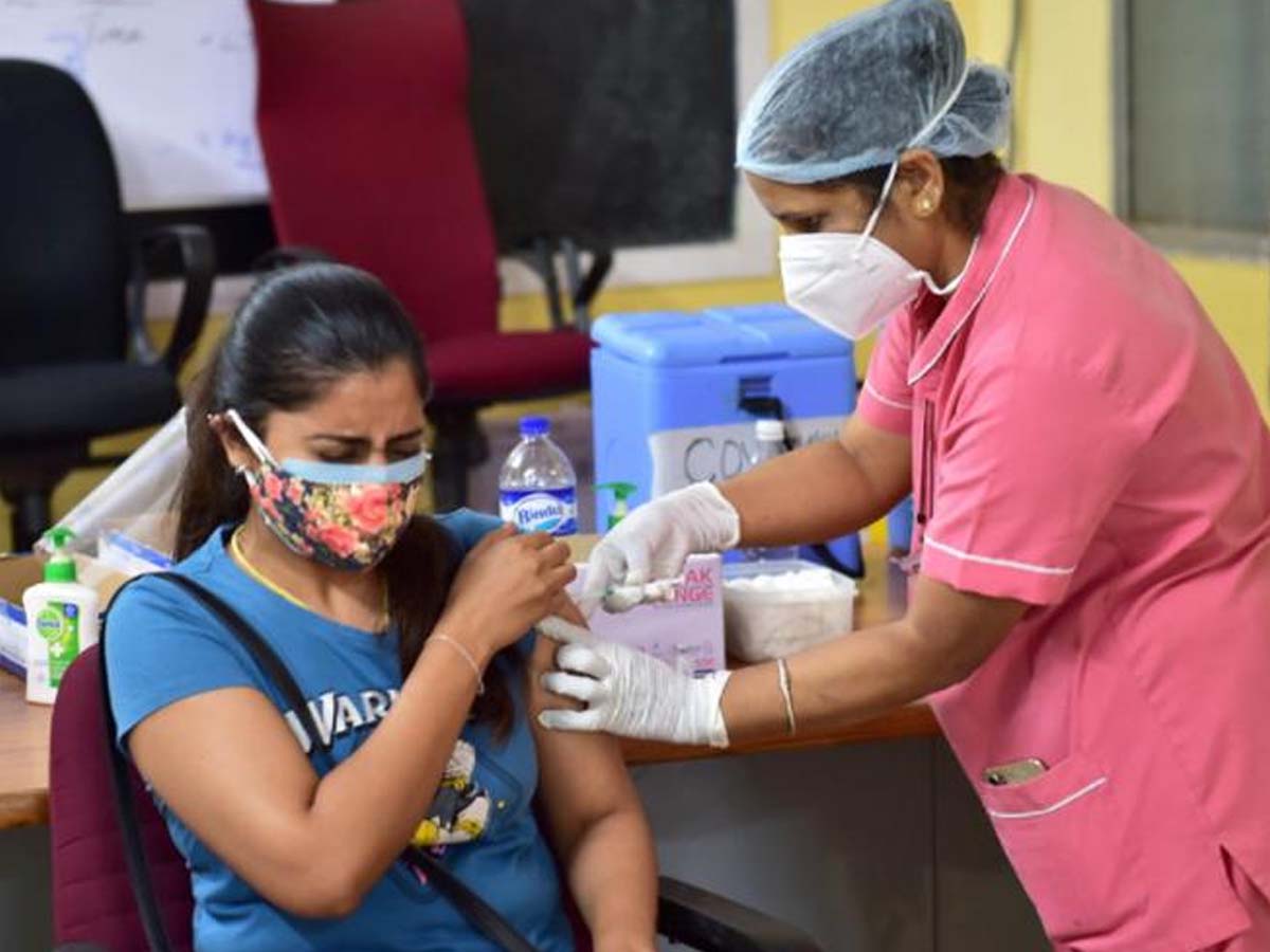 సెప్టెంబ‌ర్ 10 నాటికి 100 శాతం వ్యాక్సినేష‌న్‌…