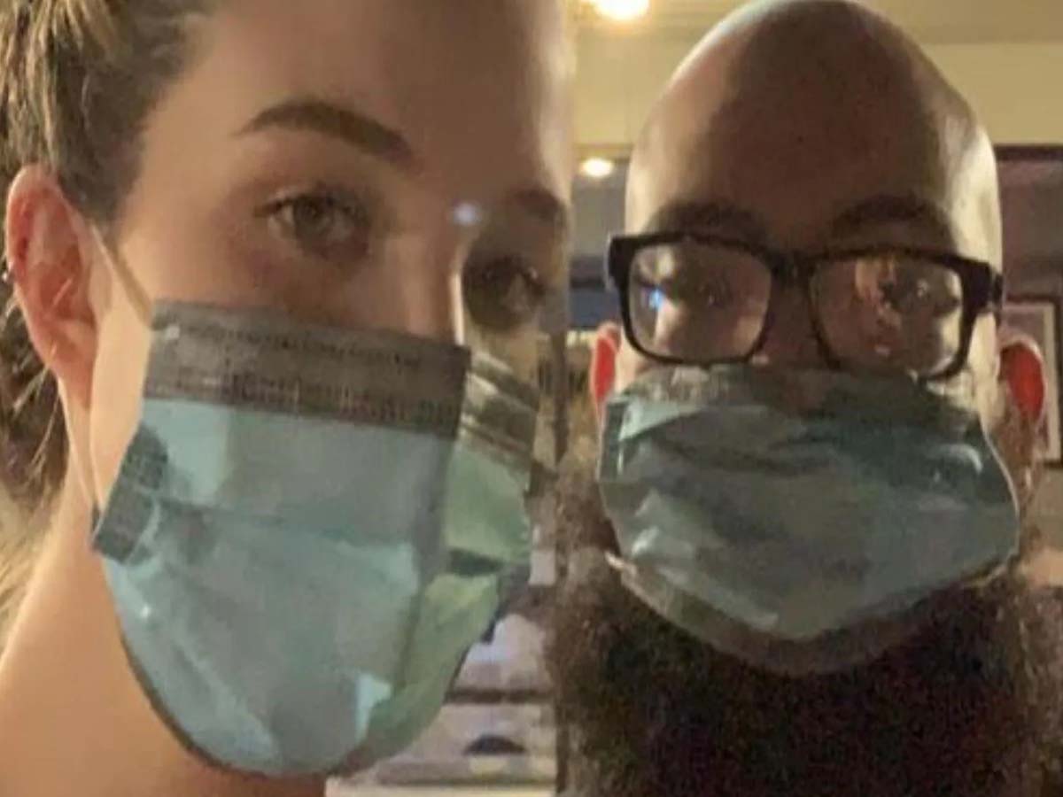 దారుణం: మాస్క్ పెట్టుకున్నారని… రెస్టారెంట్ నుంచి గెంటేశారట…!!