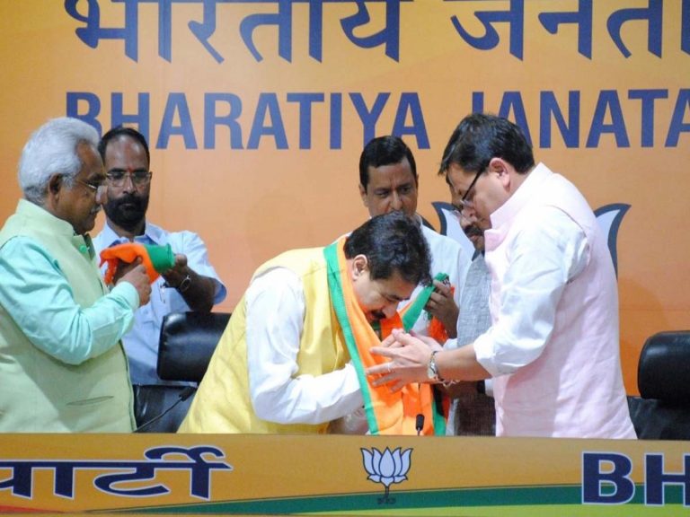 ఉత్త‌రాఖండ్‌లో కాంగ్రెస్‌పార్టీకి షాక్‌:  బీజేపీలోకి కాంగ్రెస్ నేత‌లు…