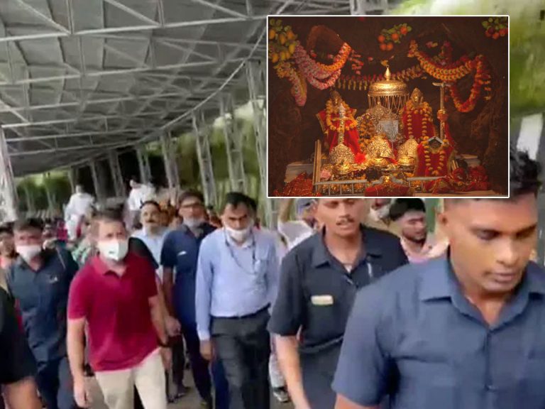 వైష్ణో దేవి యాత్రలో రాహుల్ గాంధీ.. రేపు అమ్మవారి దర్శనం..