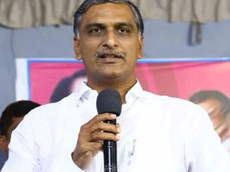 హుజురాబాద్ ప్రజలు డబ్బులకు లొంగరు : హరీష్ రావు