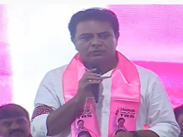 టీఆర్ఎస్ ప్లీనరీ : తగ్గేదే లే.. ప్రతిపక్షాలను చీల్చిచెండాడిన కేటీఆర్