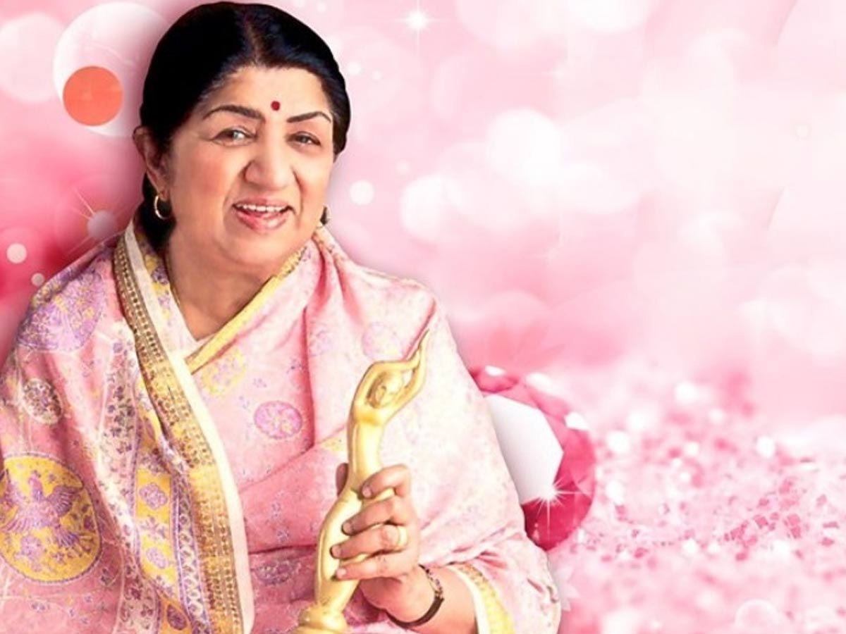 గాన‌కోకిల ల‌తా మంగేష్క‌ర్