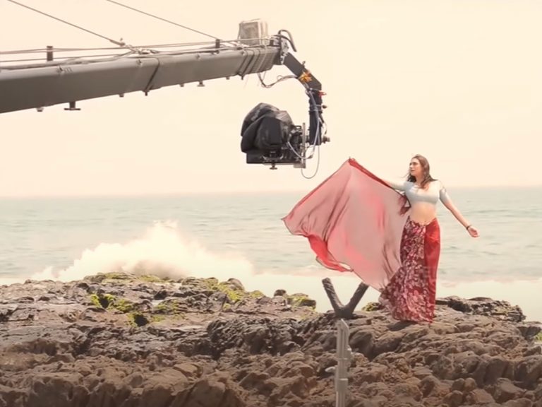 ‘మహాసముద్రం’ ఒడ్డున సాంగ్.. మేకింగ్ వీడియో చూశారా ?