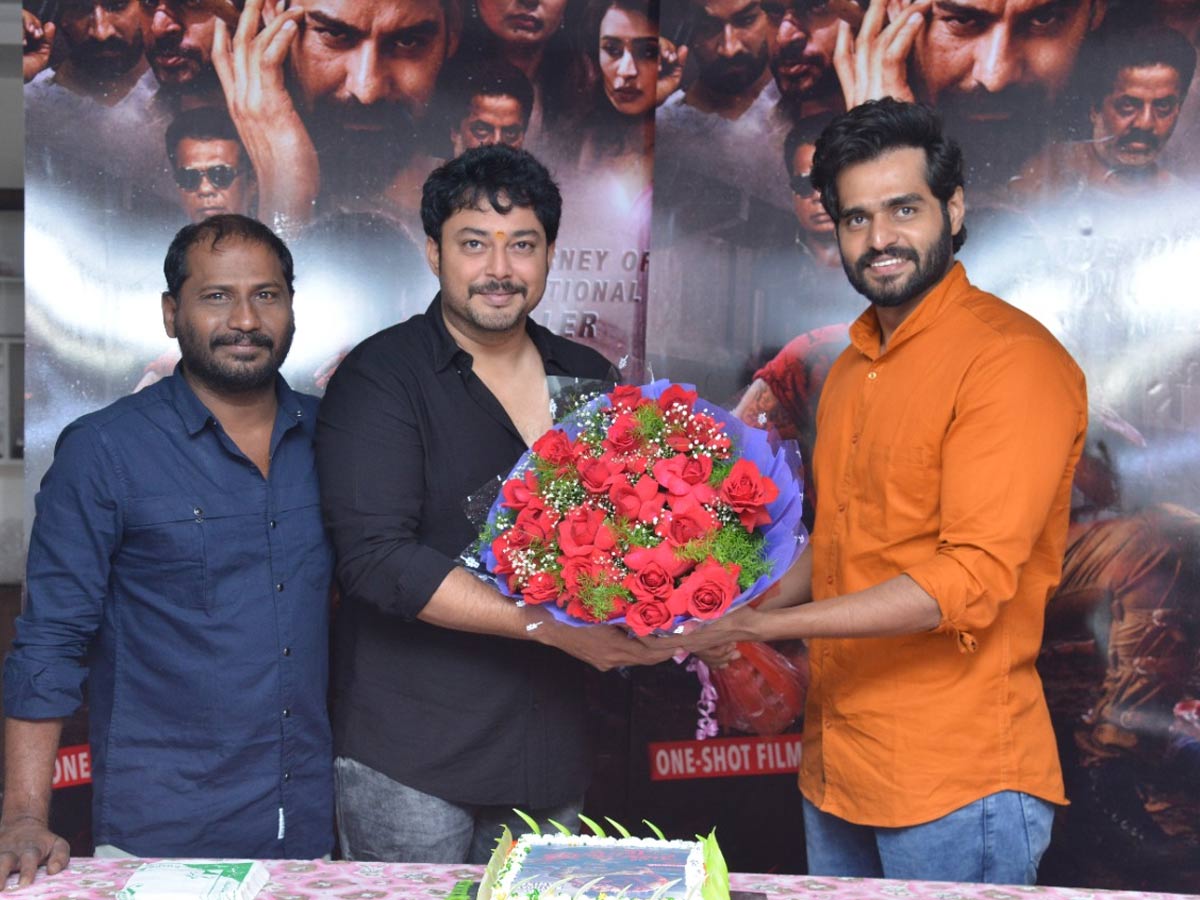 ‘మరో ప్రస్థానం’ టీమ్ తో హీరో తనీష్ బర్త్ డే సెలబ్రేషన్స్