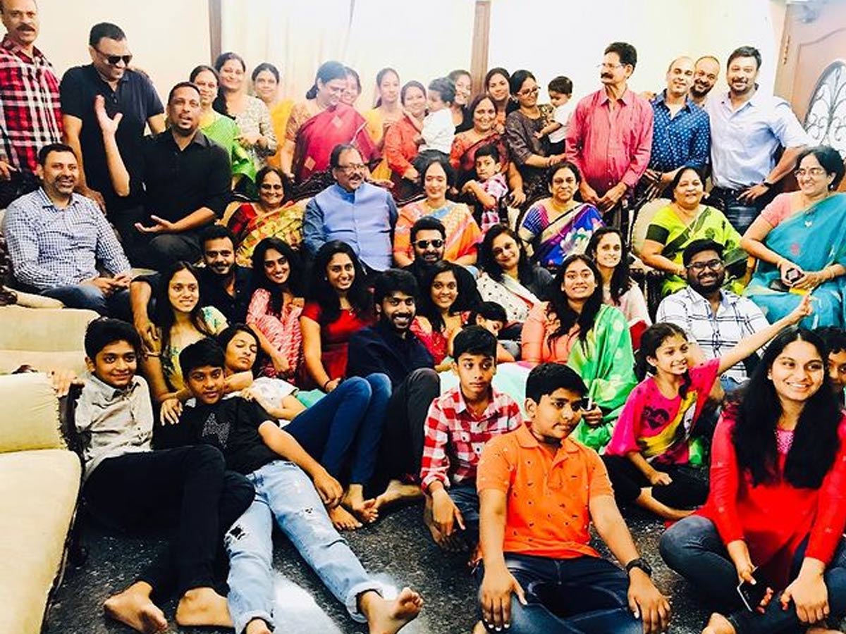 ఉప్పలపాటి ప్రభాస్ జగమంత కుటుంబం