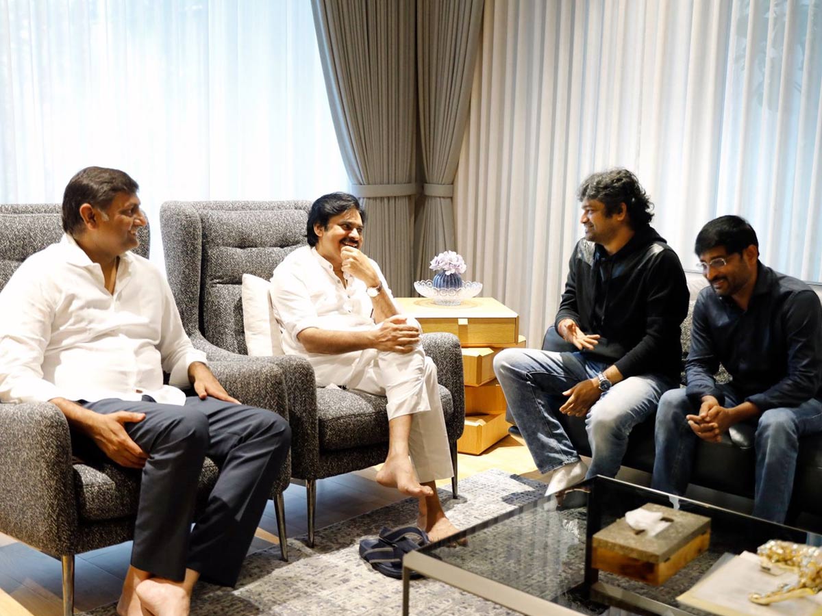 పవన్, హరీశ్, మైత్రీ సినిమా అప్ డేట్