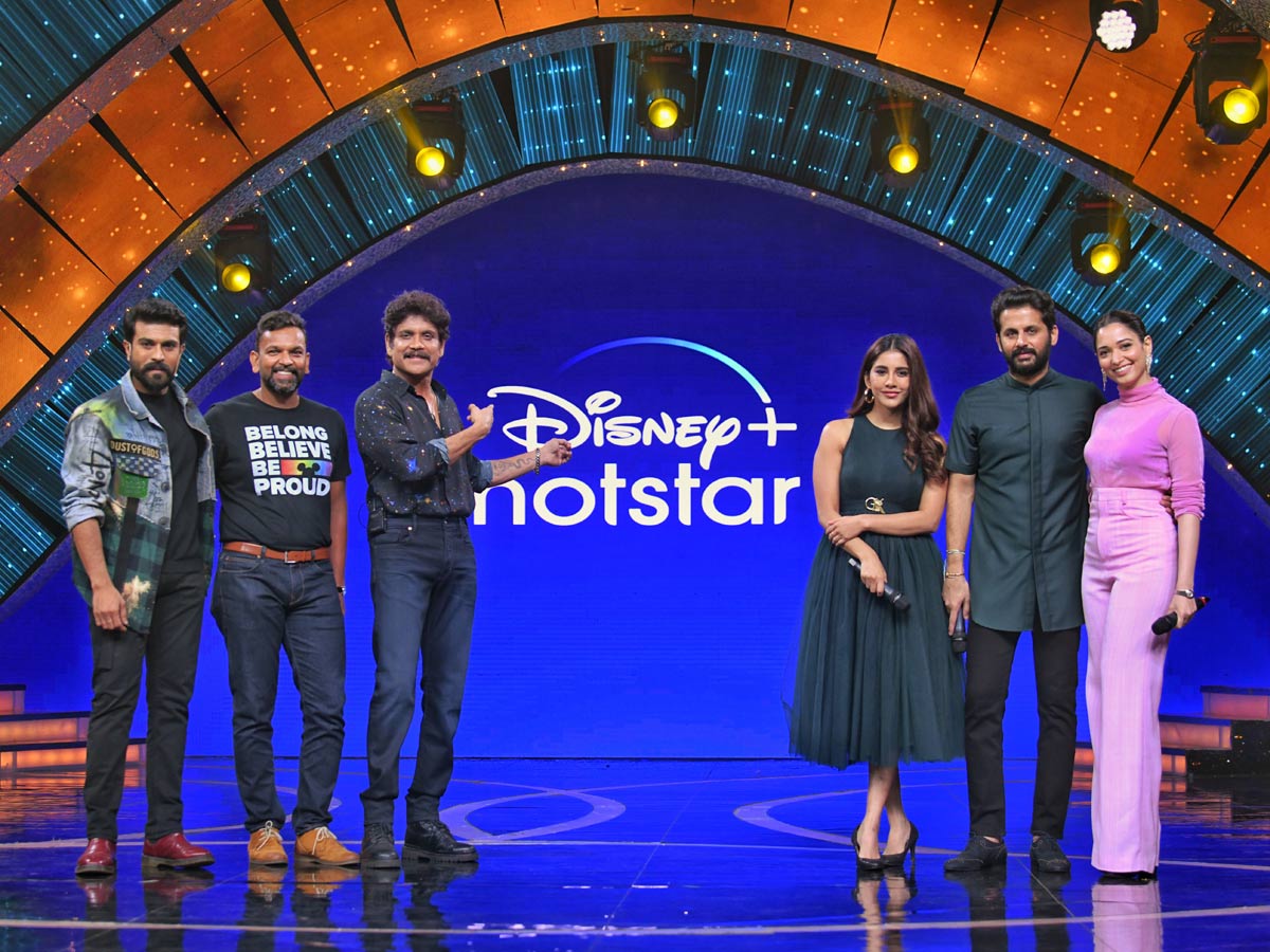 డిస్నీ హాట్ స్టార్‌ బ్రాండ్ అంబాసిడర్‌గా రామ్ చరణ్