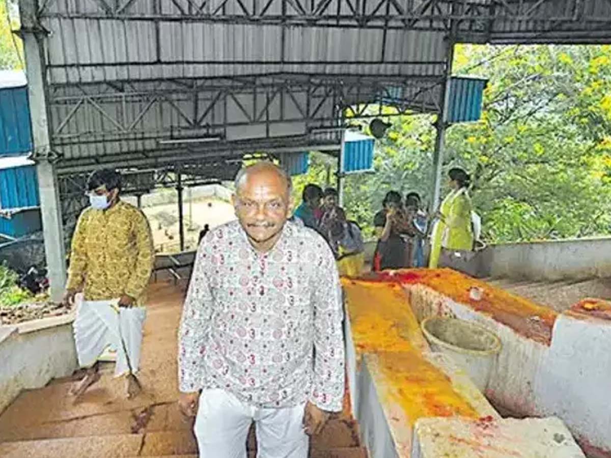 అరుదైన రికార్డ్‌:  300సార్లు కాలిన‌డ‌క‌న తిరుమ‌లకు…