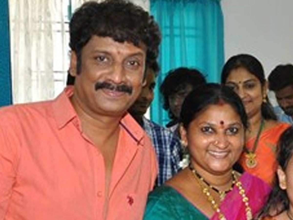 ప్రముఖ నటుడు ఉత్తేజ్ సతీమణి కన్నుమూత…