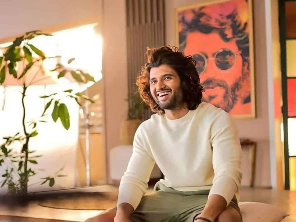 Vijay Devarakonda Ready to Launch his Multiplex