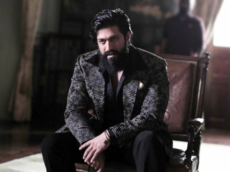 5 సినిమాలు… 500 కోట్లు… అయినా నో!?