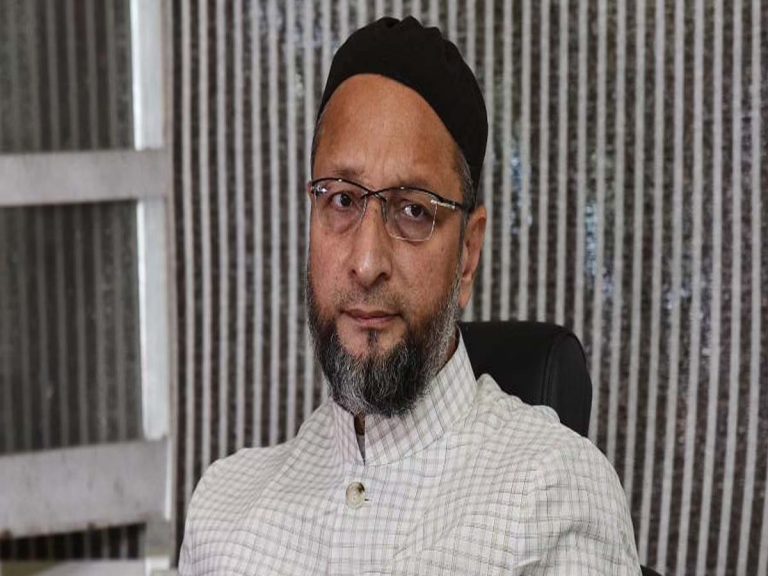 షమీని ట్రోల్స్‌ చేస్తున్న వారిపై ఒవైసీ స్పందన