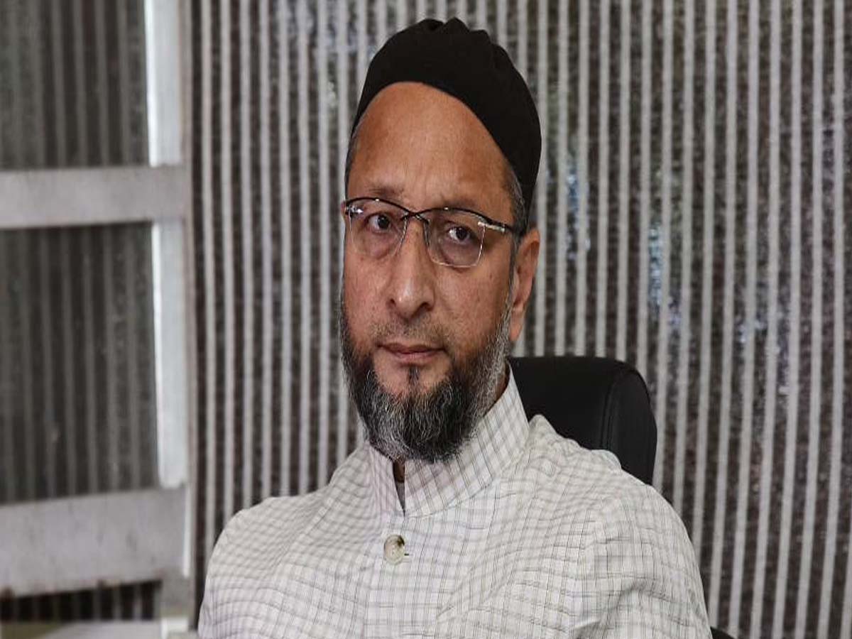 షమీని ట్రోల్స్‌ చేస్తున్న వారిపై ఒవైసీ స్పందన