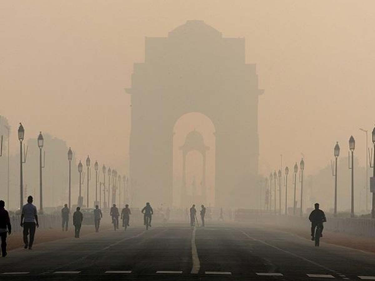 ఢిల్లీలో మ‌ళ్లీ పెరుగుతున్న వాయు కాలుష్యం…