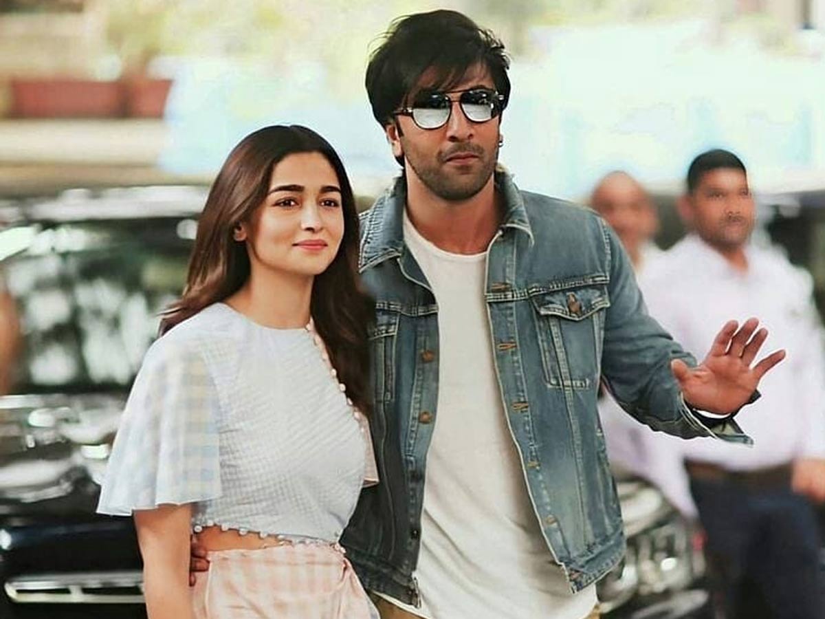 డిసెంబర్ లో పాపులర్ లవ్ బర్డ్స్ వివాహం ?