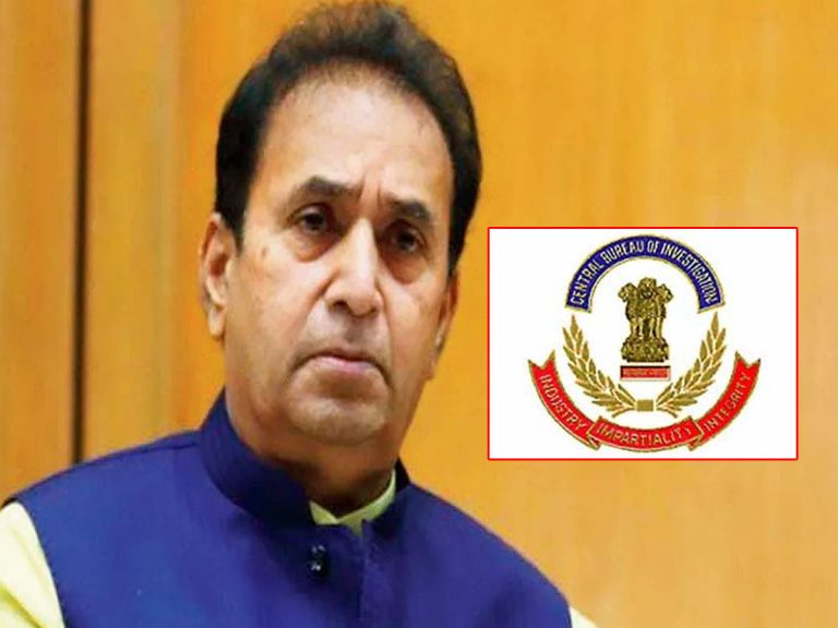 మాజీ హోంమంత్రి ఇంట్లో సీబీఐ సోదాలు.. ముంబై, నాగ్‌పూర్‌లో తనిఖీలు