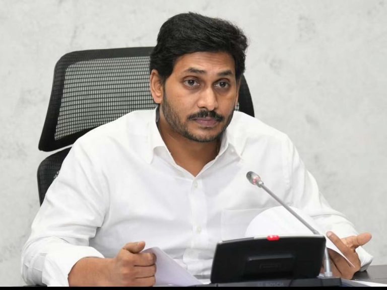 ఇవాళ బెజ‌వాడ దుర్గ‌మ్మ ఆల‌యానికి సీఎం జ‌గ‌న్‌…