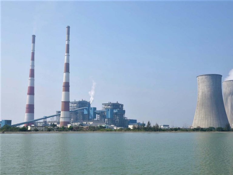 తెలంగాణ‌లో బొగ్గుగ‌నుల‌పై కేంద్రం దృష్టి… ఇత‌ర ప్రాంతాల‌కు పంపాల‌ని ఆదేశం…