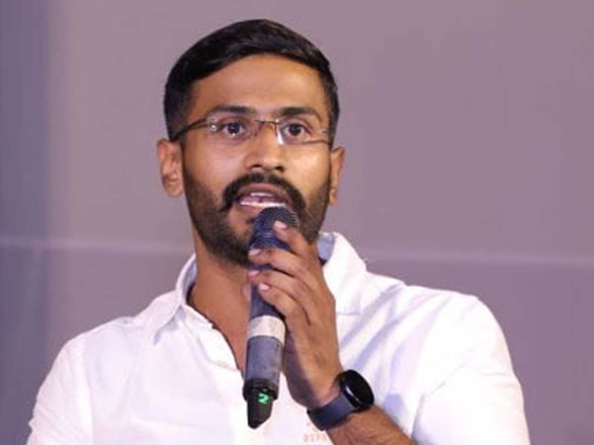 హుజురాబాద్ అభ్య‌ర్ధిని ప్ర‌క‌టించిన కాంగ్రెస్‌…