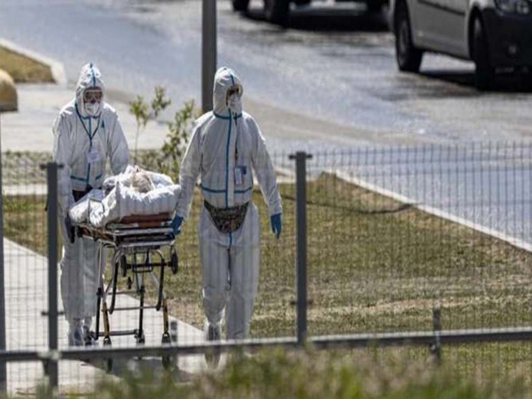 భయపెడుతున్న కోవిడ్: అక్కడ రికార్డ్ స్థాయిలో మరణాలు…